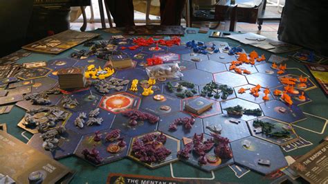 Twilight Imperium: Een episch ruimtestrategiespel met eindeloze strategische mogelijkheden!